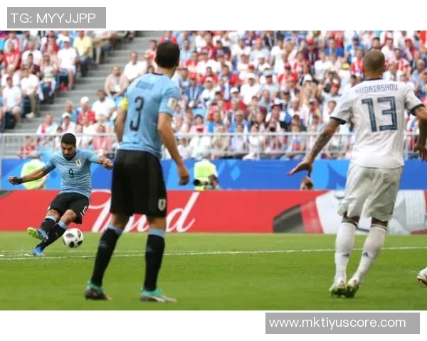 长友佑都社交媒体庆祝战胜巴西队这一历史性时刻将铭刻在足球史册中 长友佑都社交媒体庆祝战胜巴西队这一历史性时刻将铭刻在足球史册中